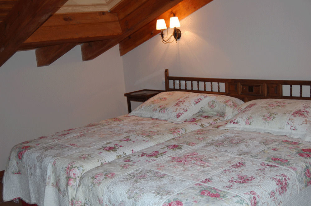 Hotel La Casona De Dona Petra Villarmentero de Campos Exteriér fotografie